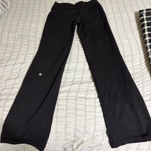 Lululemon yoga pants